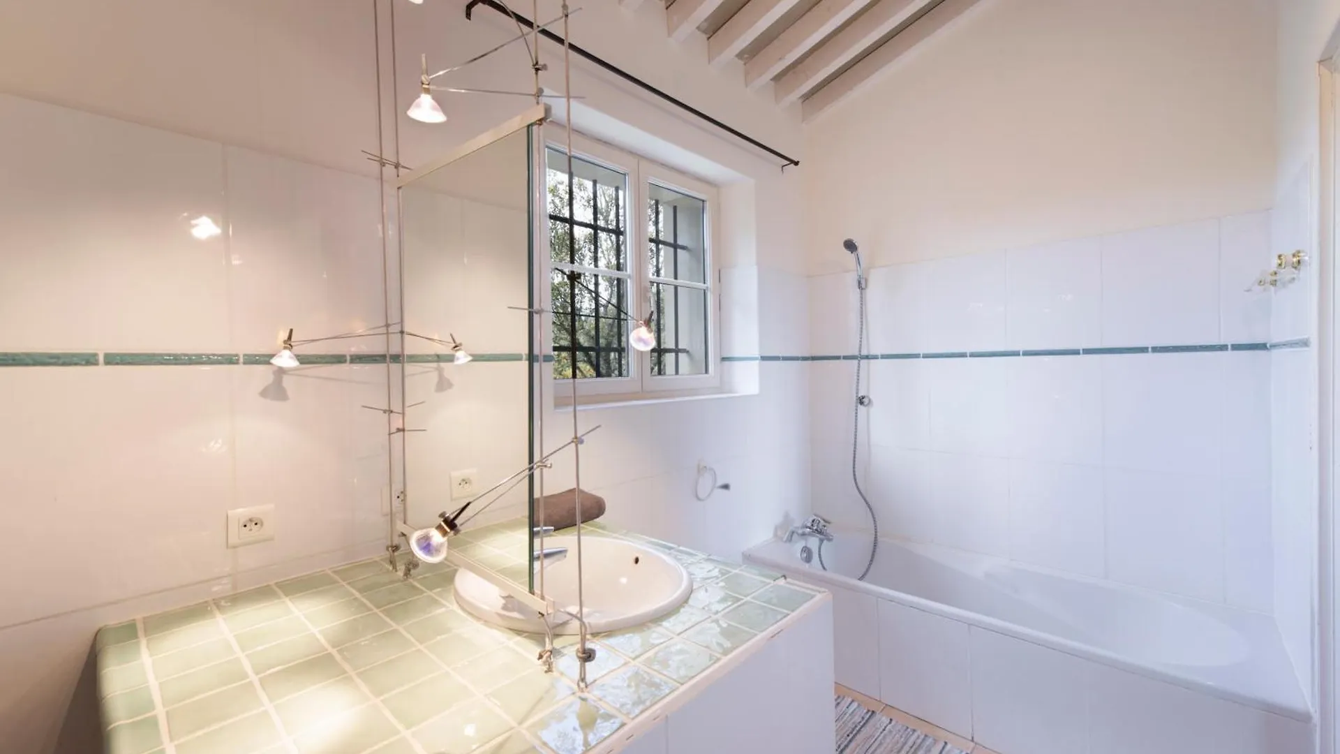 Apsara Villa Saint-Saturnin-les-Apt