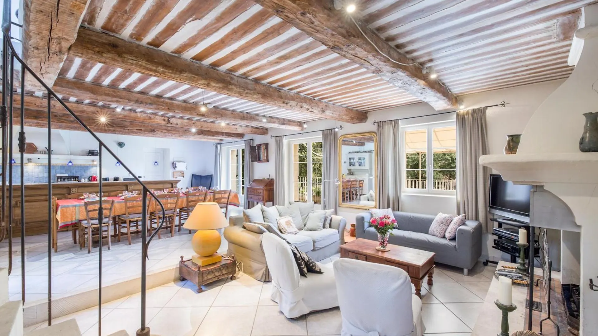Apsara Villa Saint-Saturnin-les-Apt France